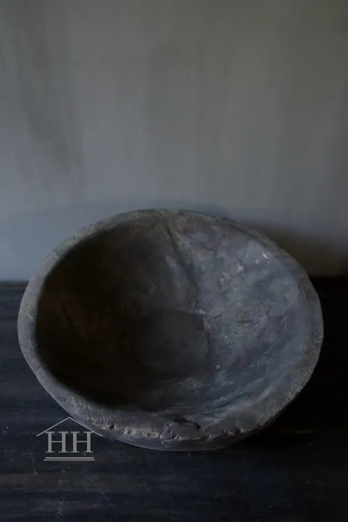 Vergrijsde bak Boele op pootjes | Luksa