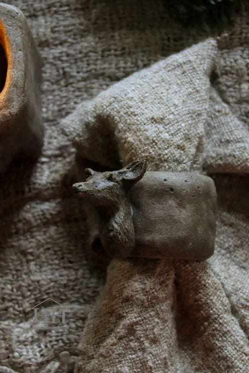 Jewel Hertje met magneetje voor de servetring PMR