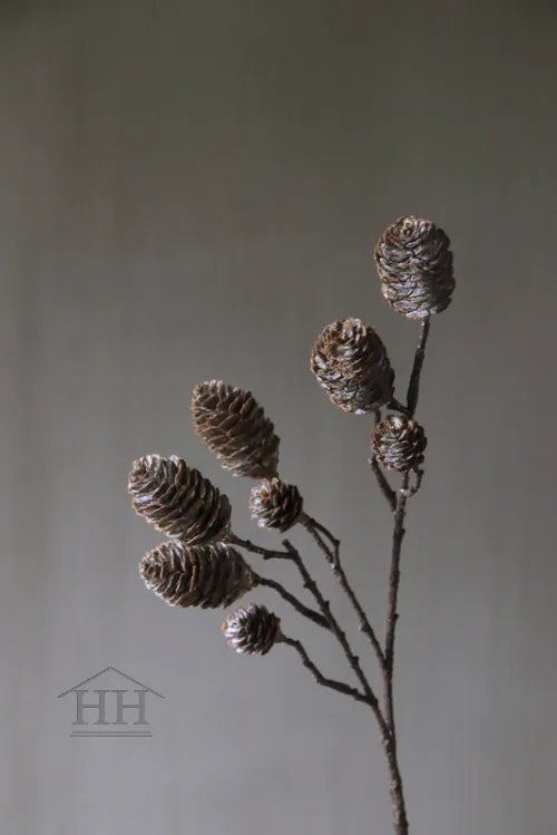 Artificial ruscus white