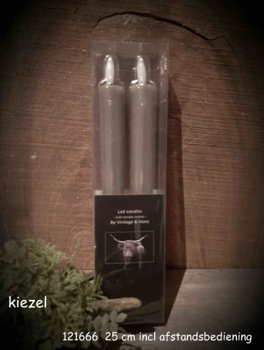 Grijs kiezel dinerkaars 25cm