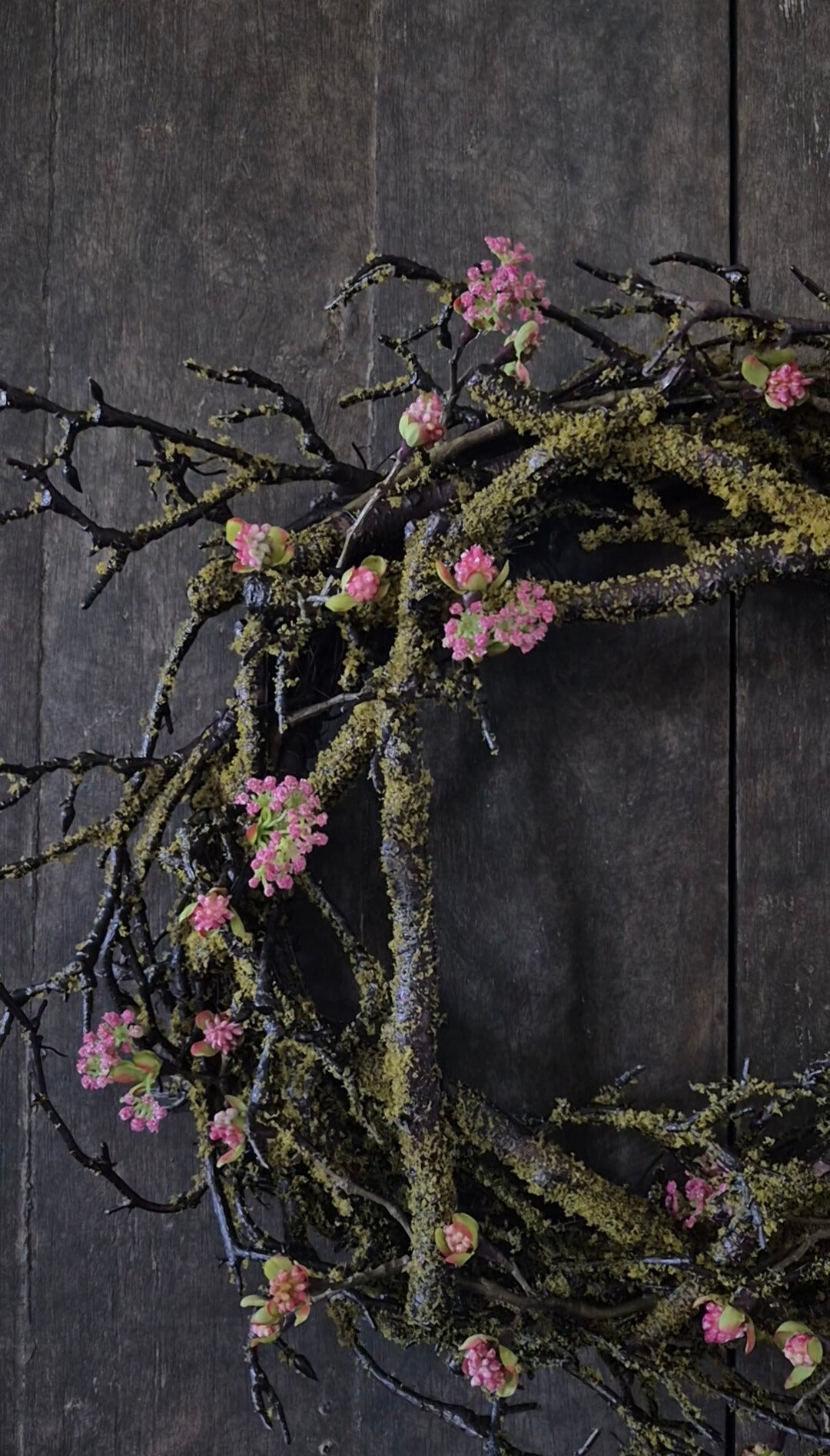 Moskrans met groffe kunsttakken