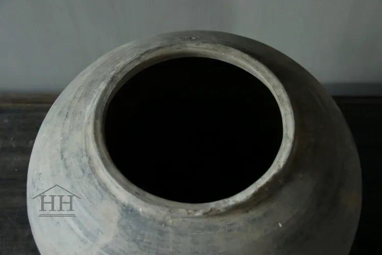 Grijze terracotta kruik (A6)