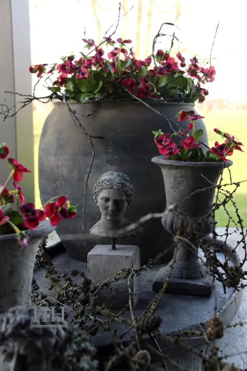 Künstliches Veilchen, Burgunderrot