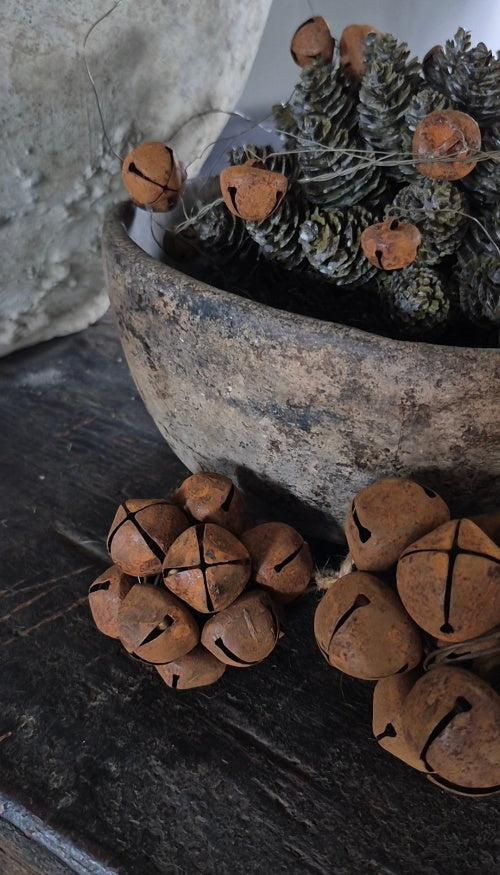 Kersthanger belletjes bal roest - 6 cm
