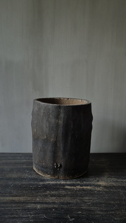 Houten pot antiek donkerbruin 20x25cm