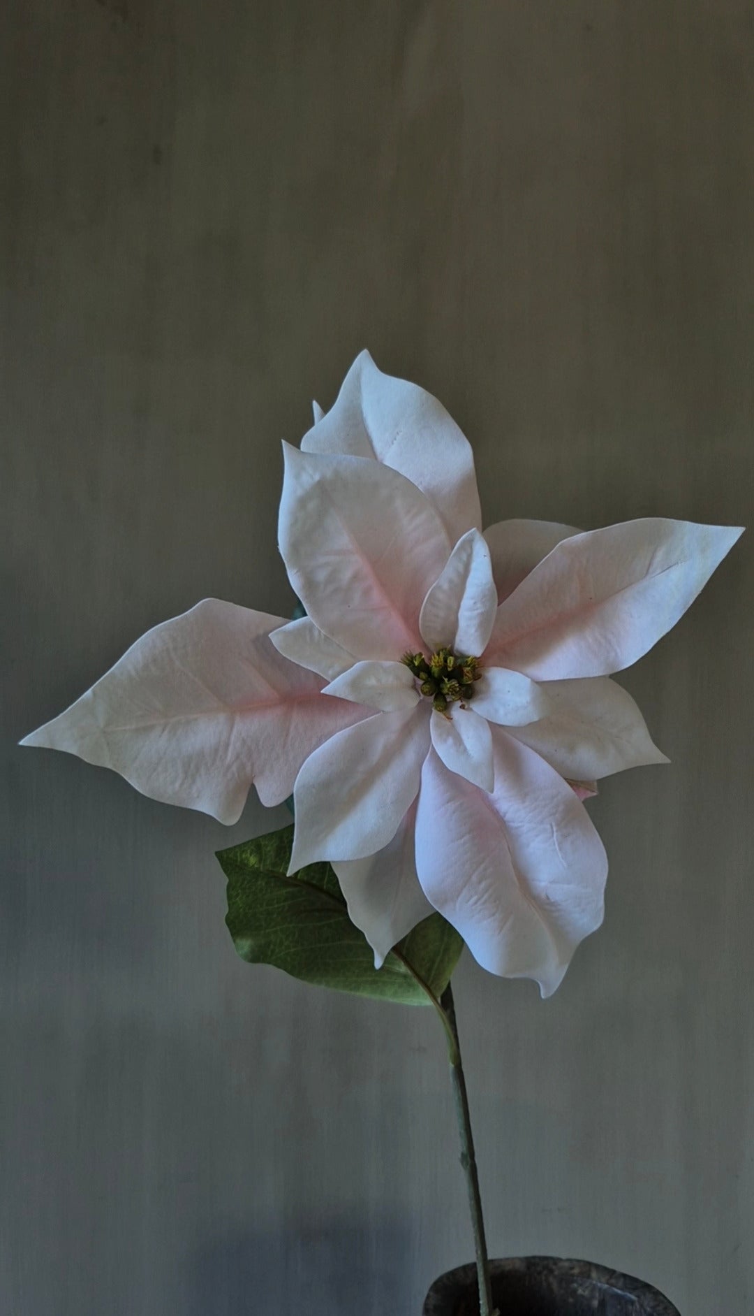 Kerstster kunstbloem lichtroze real touch 58 cm