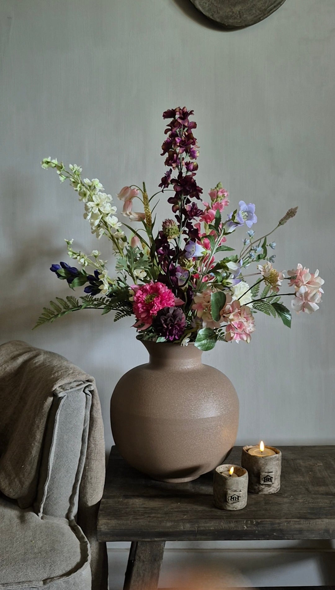 Vaas Faris taupe bruin - 32 cm