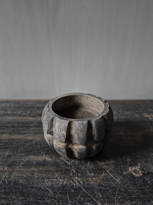 Houten waxinelichthouder Mirre M