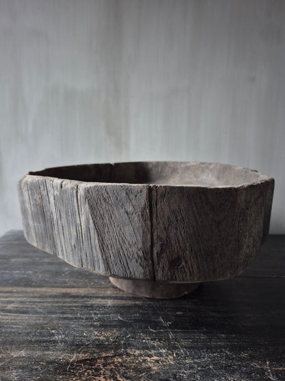 Unieke schaal Susi op voet - Luksa (nr 1)