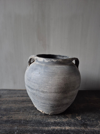 Grey terracotta jug with 2 handles (A11)