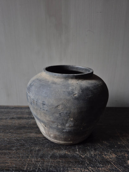 Grijs terracotta kruikje(A16)