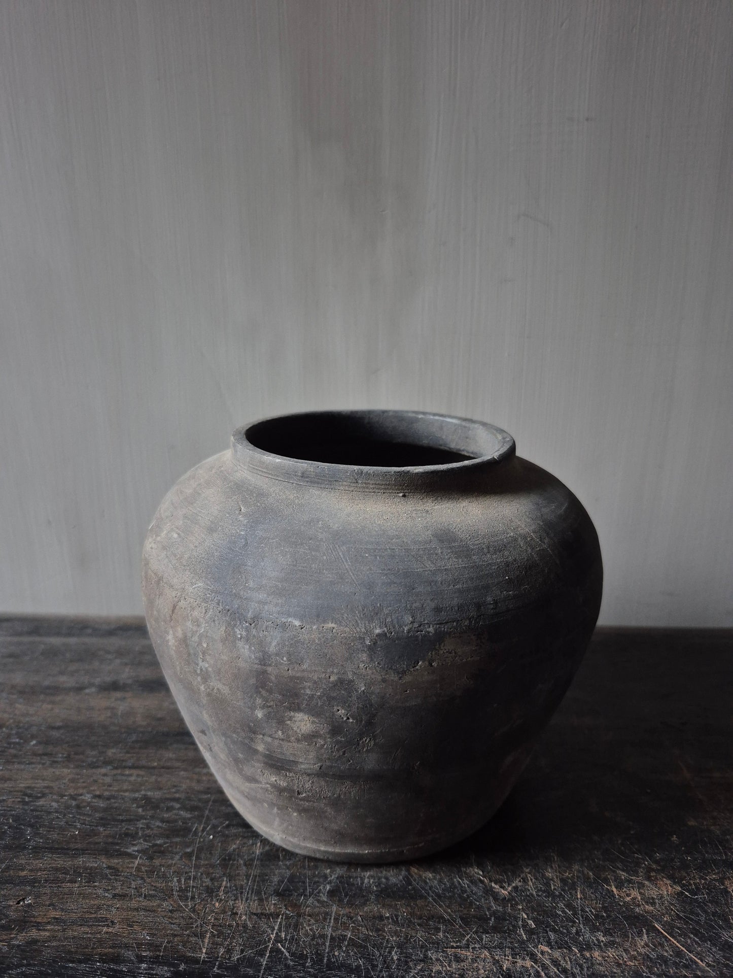 Grijs terracotta kruikje(A16)