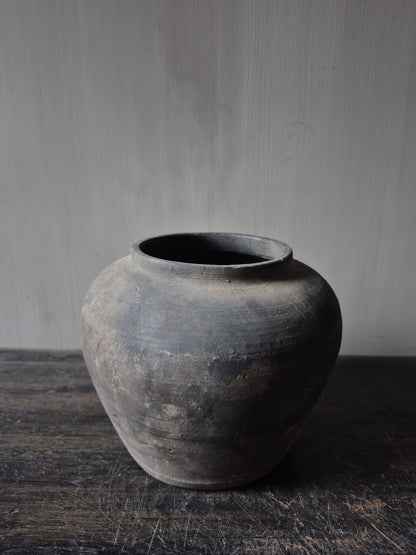 Grijs terracotta kruikje(A16)