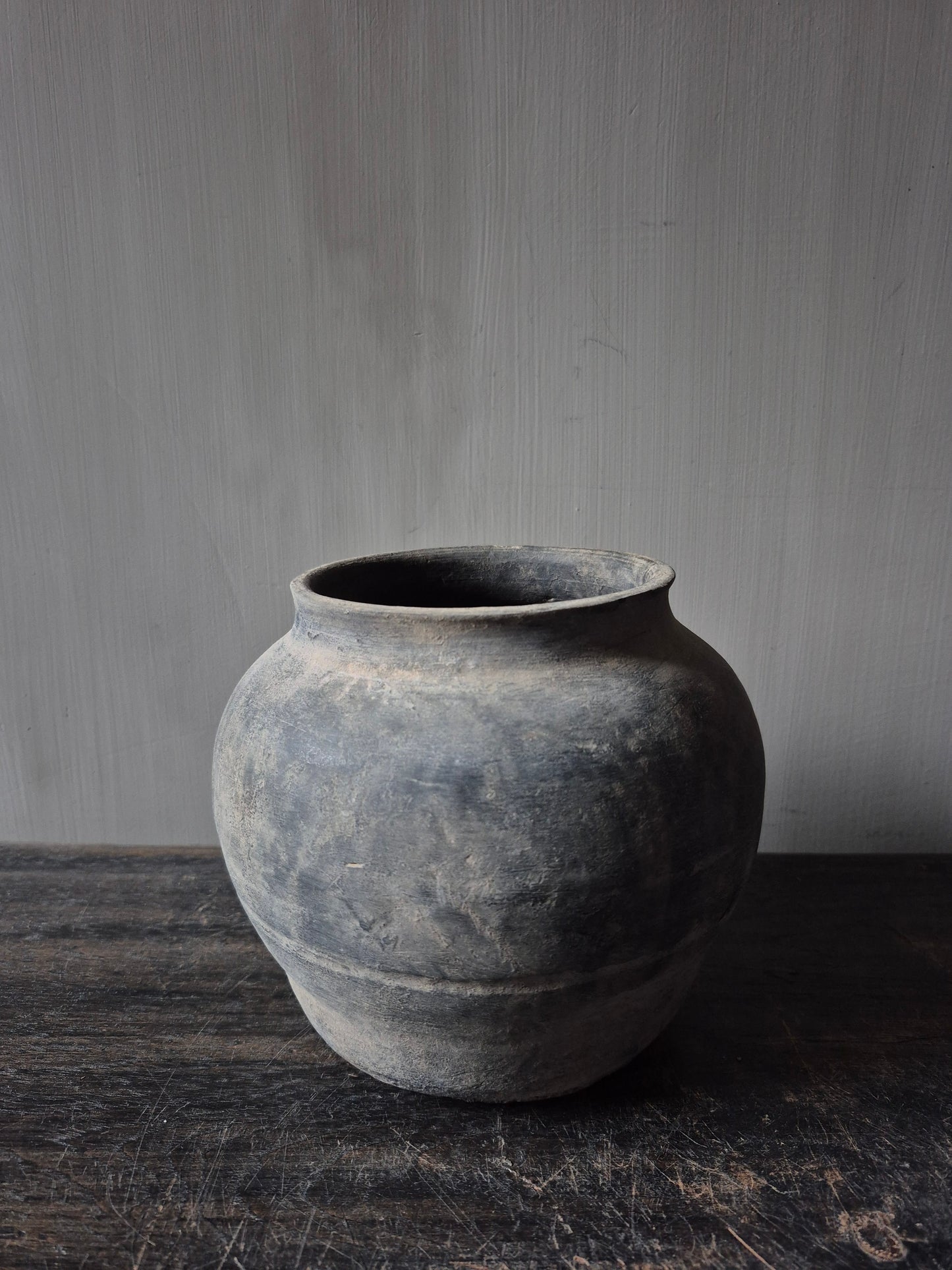 Grijs terracotta kruikje(A17)