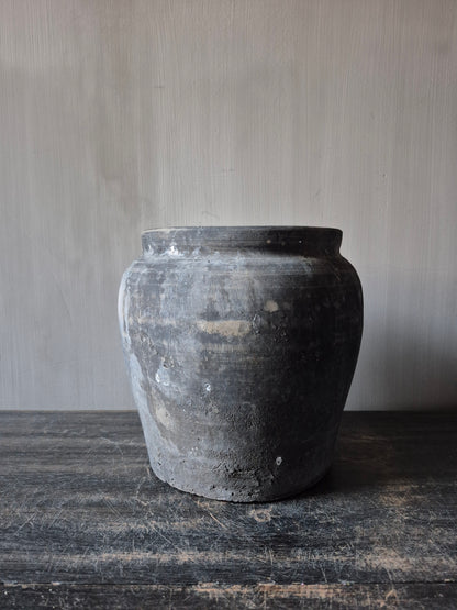 Grijze terracotta kruik (A21)