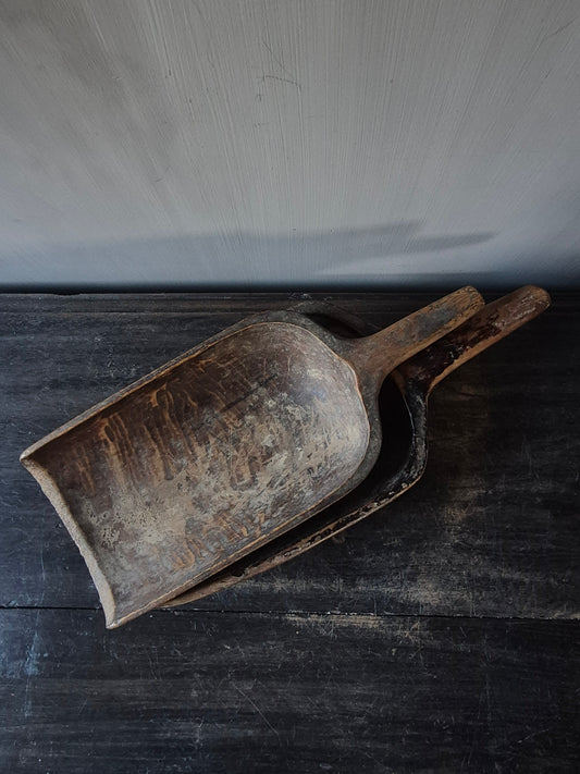 Set oude graanscheppen Aura Peeperkorn