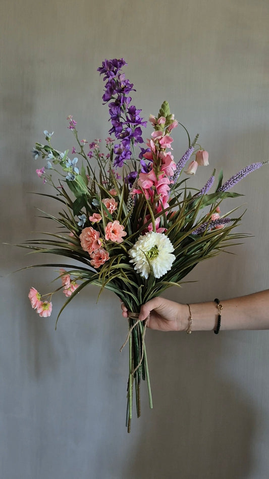 Plukboeket met delphinium - gebonden