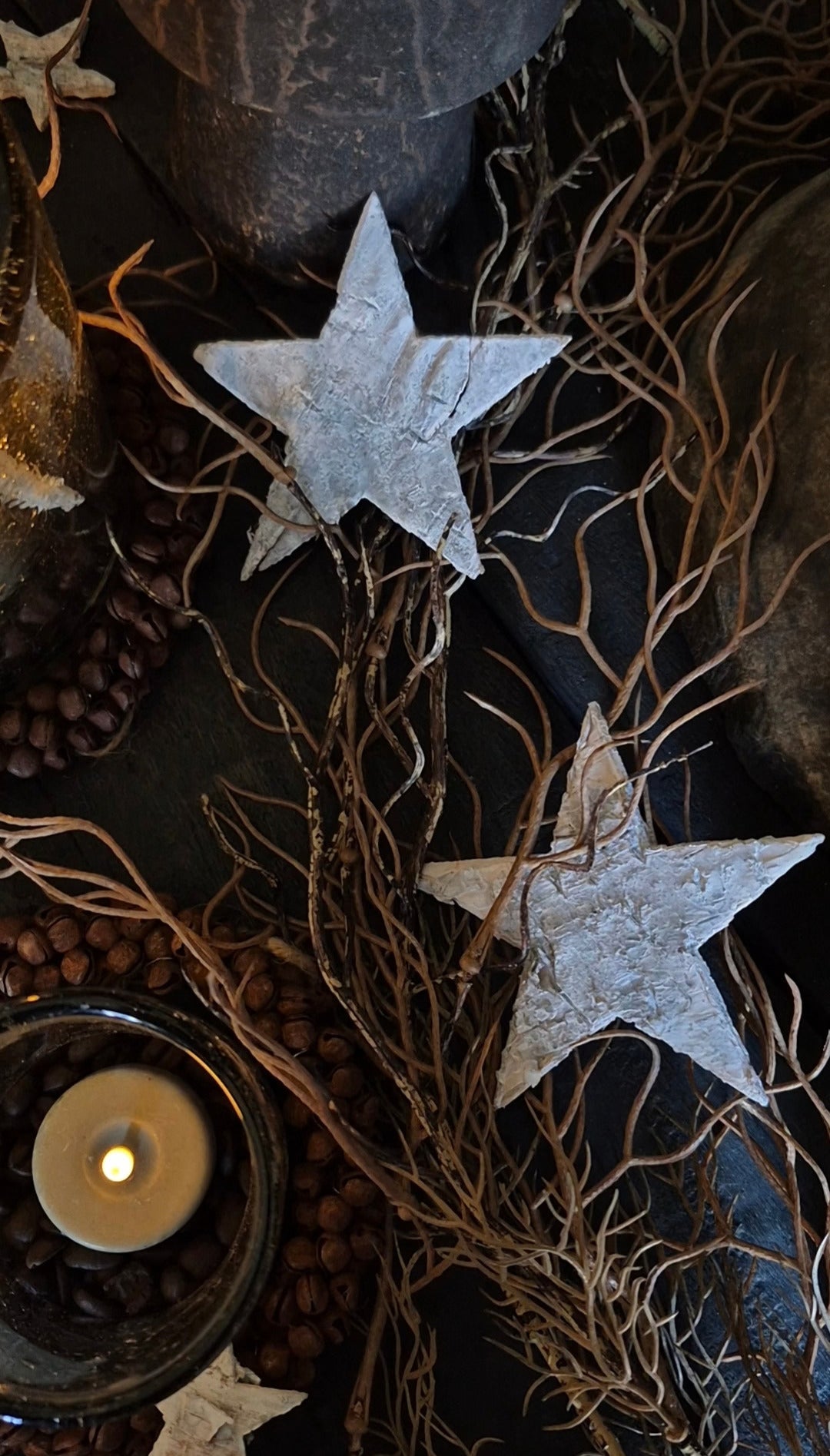 Greyed birch stars 9 cm – approx. 15 pieces