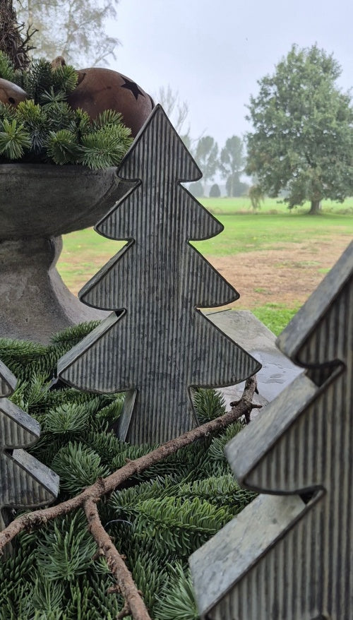 Zinken kerstboom zinkgrijs - 41 cm