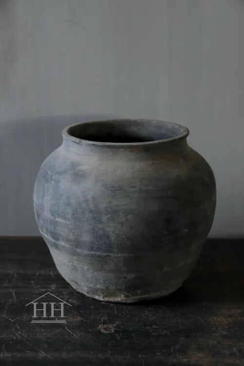 Grijze terracotta kruik (A4)