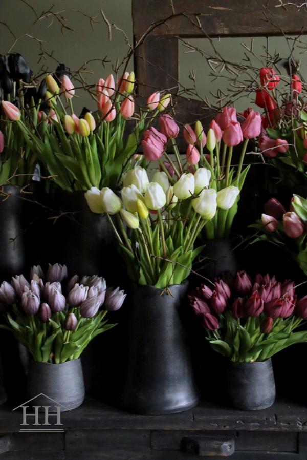 Lange kunst tulpen 47cm wit in pot