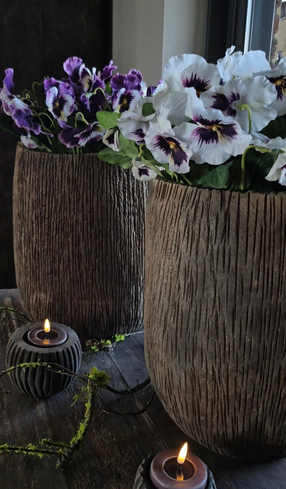 Grootbloemige kunstviool paars met wit hartje