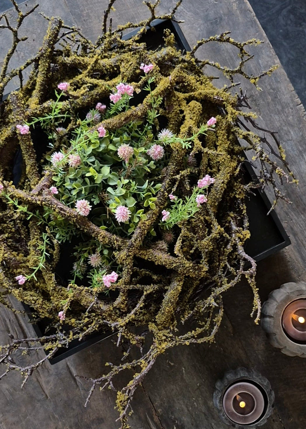 Künstlicher Kranz aus groben Zweigen mit Moos, 40 cm