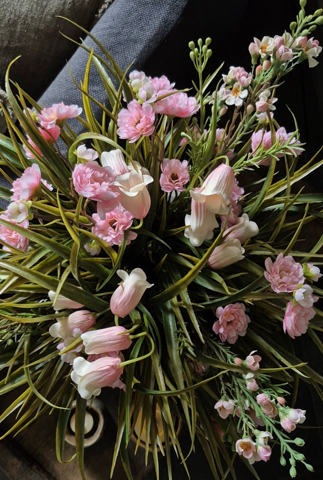 Kunstbloemen boeket licht roze - gebonden