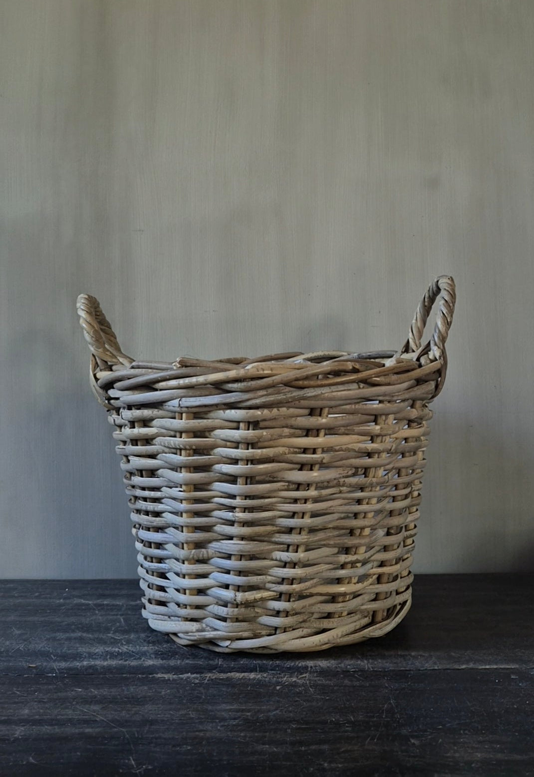 Ronde mand met handvatten D30  H23cm