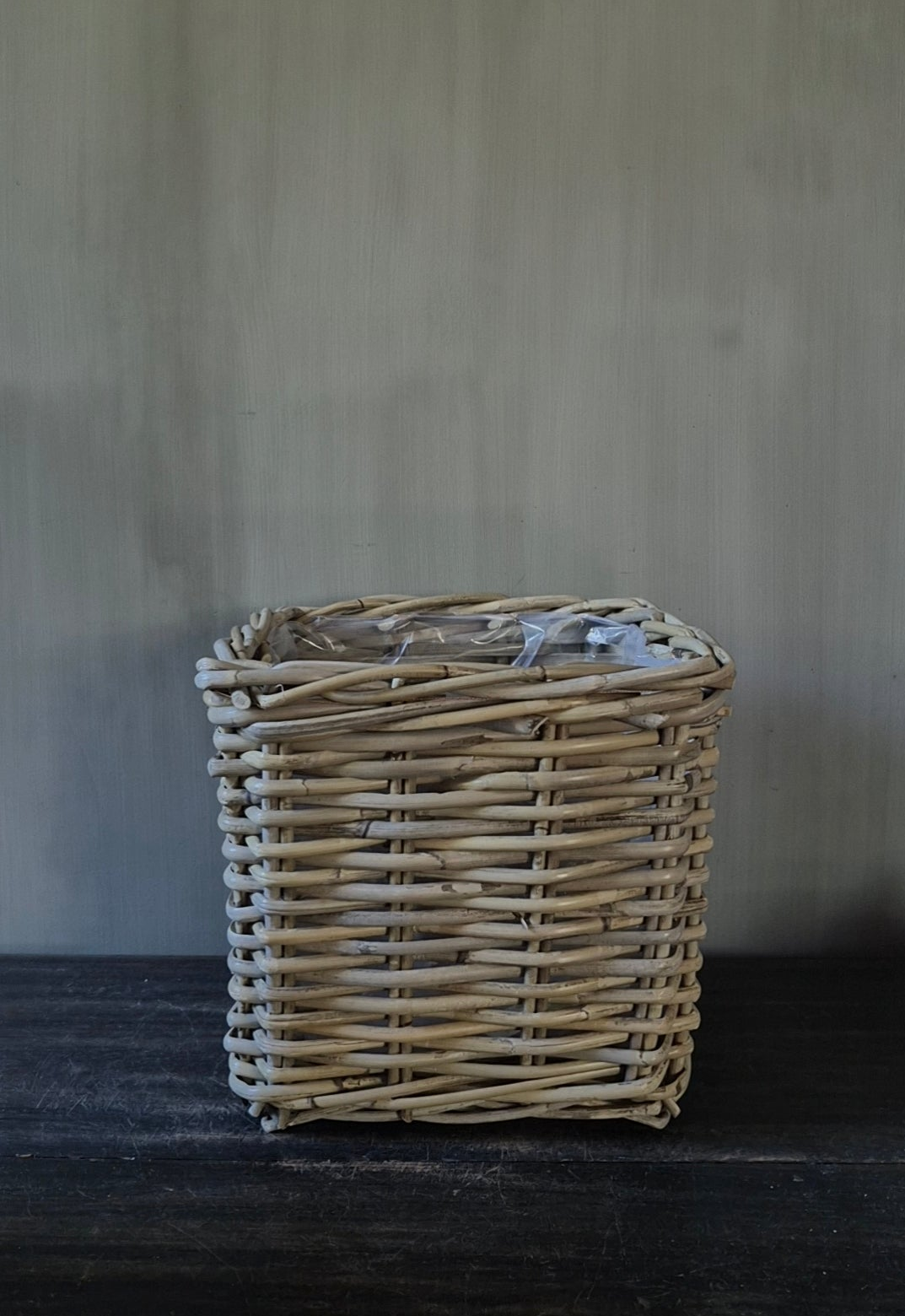 Vierkante mand D27  H25cm