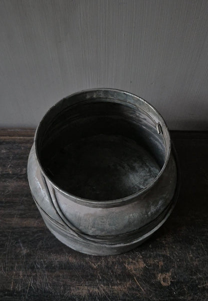 Pot met hengsel zink 13cm