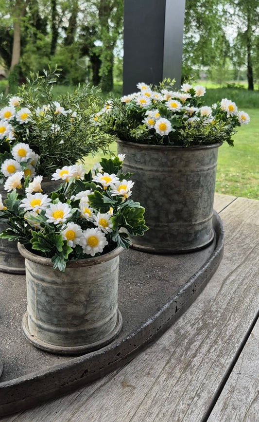 Pre-order Madelief kunstplant UV wit 28 cm