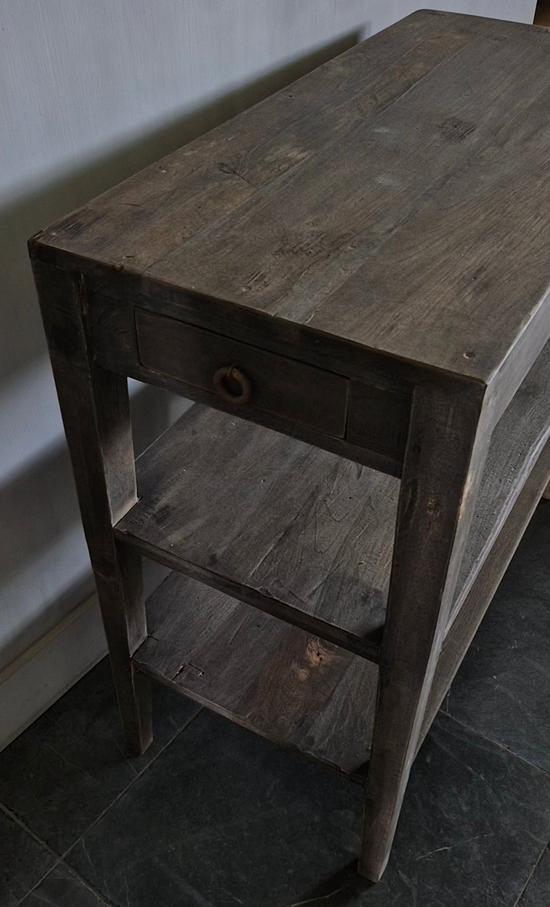 Wandtafel 2 laden met 2 legplanken 80x85x40cm