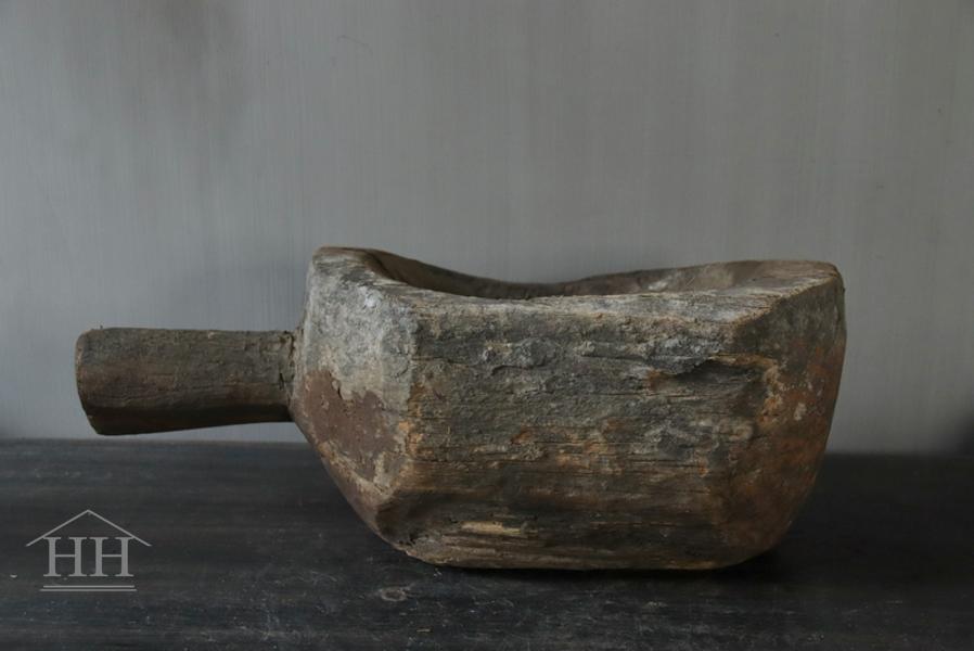 Wooden bowl with handle Aura Peeperkorn (AO1)