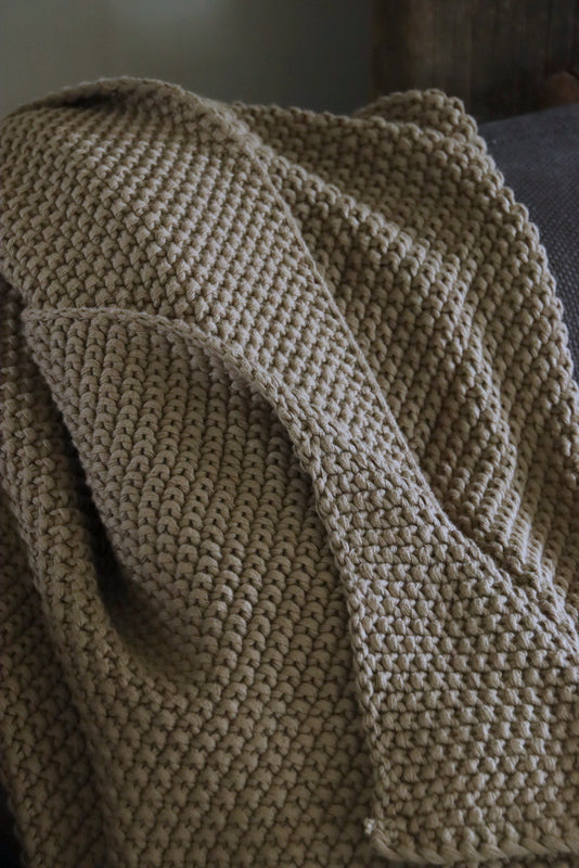 Living blanket / plaid Sofia khaki