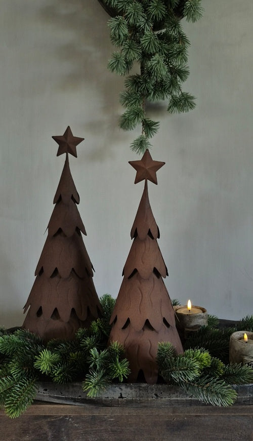 Metal nobilis Christmas tree with star - 19x43 cm