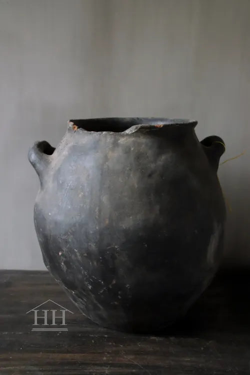 Antique Turkish pot Aura Peeperkorn (A1)