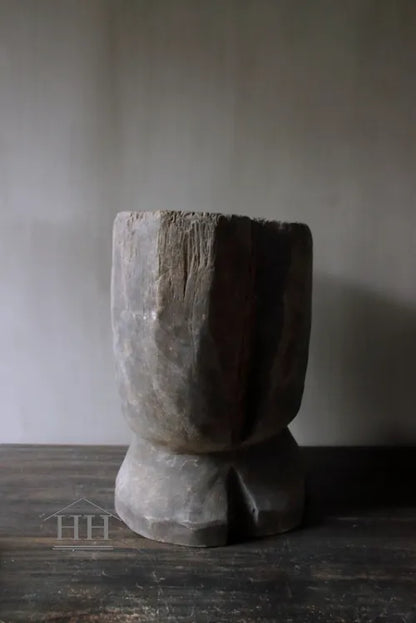 Vergrauter Mörtel / Asiatisches Unikat (Nr. 2)