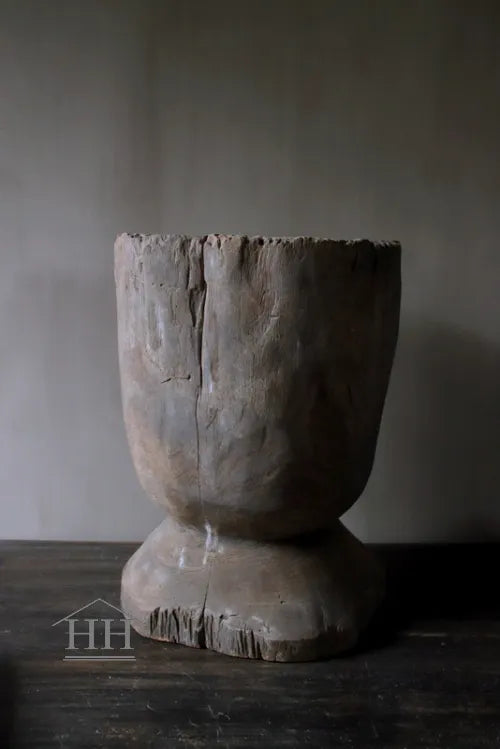 Vergrauter Mörtel / Asiatisches Unikat (Nr. 3)