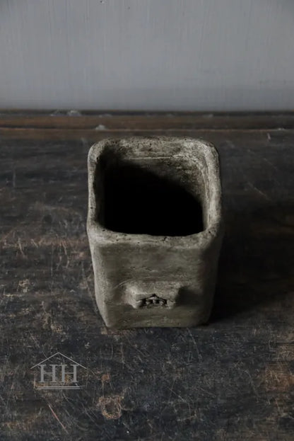 Betonnen beker vierkant eigen label Hillary'sHome