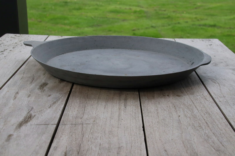 Concrete bowl diameter 60 cm with handle