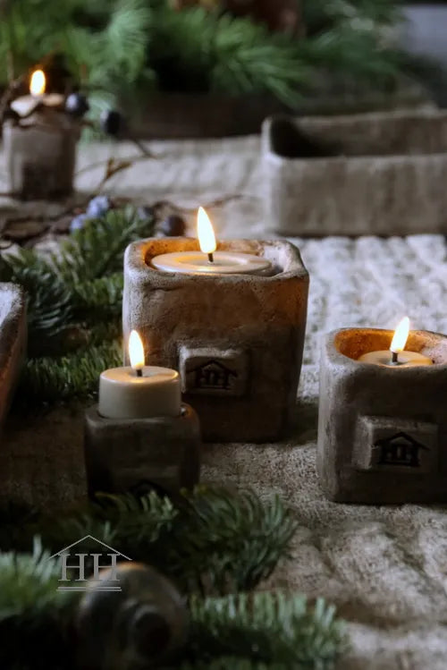 Betonnen waxinelichthouder vierkant - L