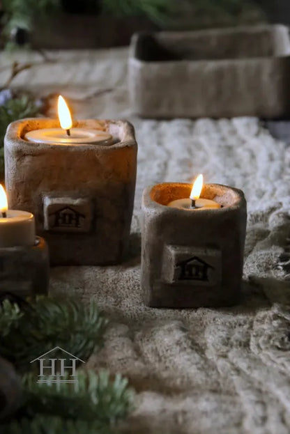 Betonnen waxinelichthouder vierkant - M