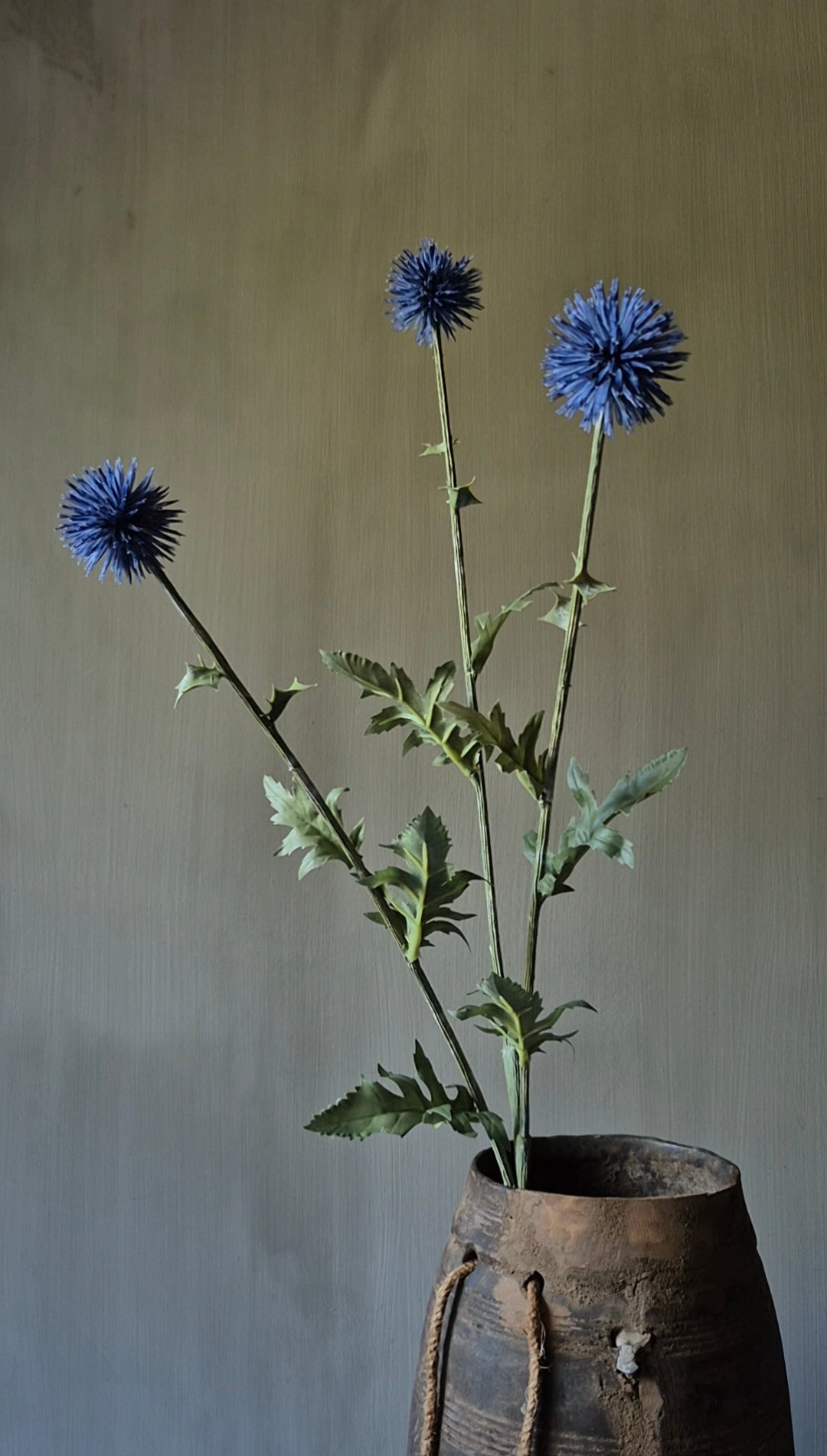 Kugeldistel Kunstzweig dunkelblau - 75 cm