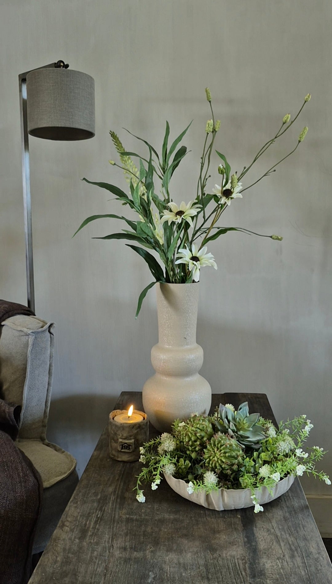 Set kunstbloemen met kunsttakken groen wit - gebonden