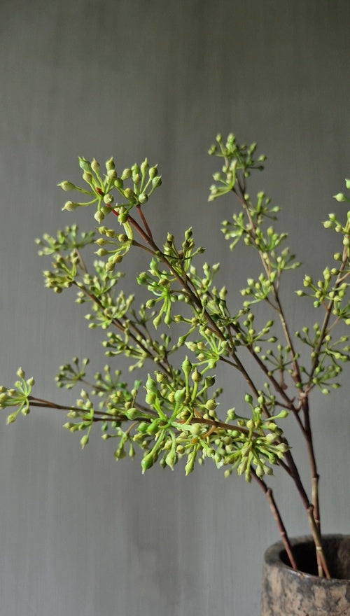 Kunsttakken met groene bessen 55 cm - 3 stelen