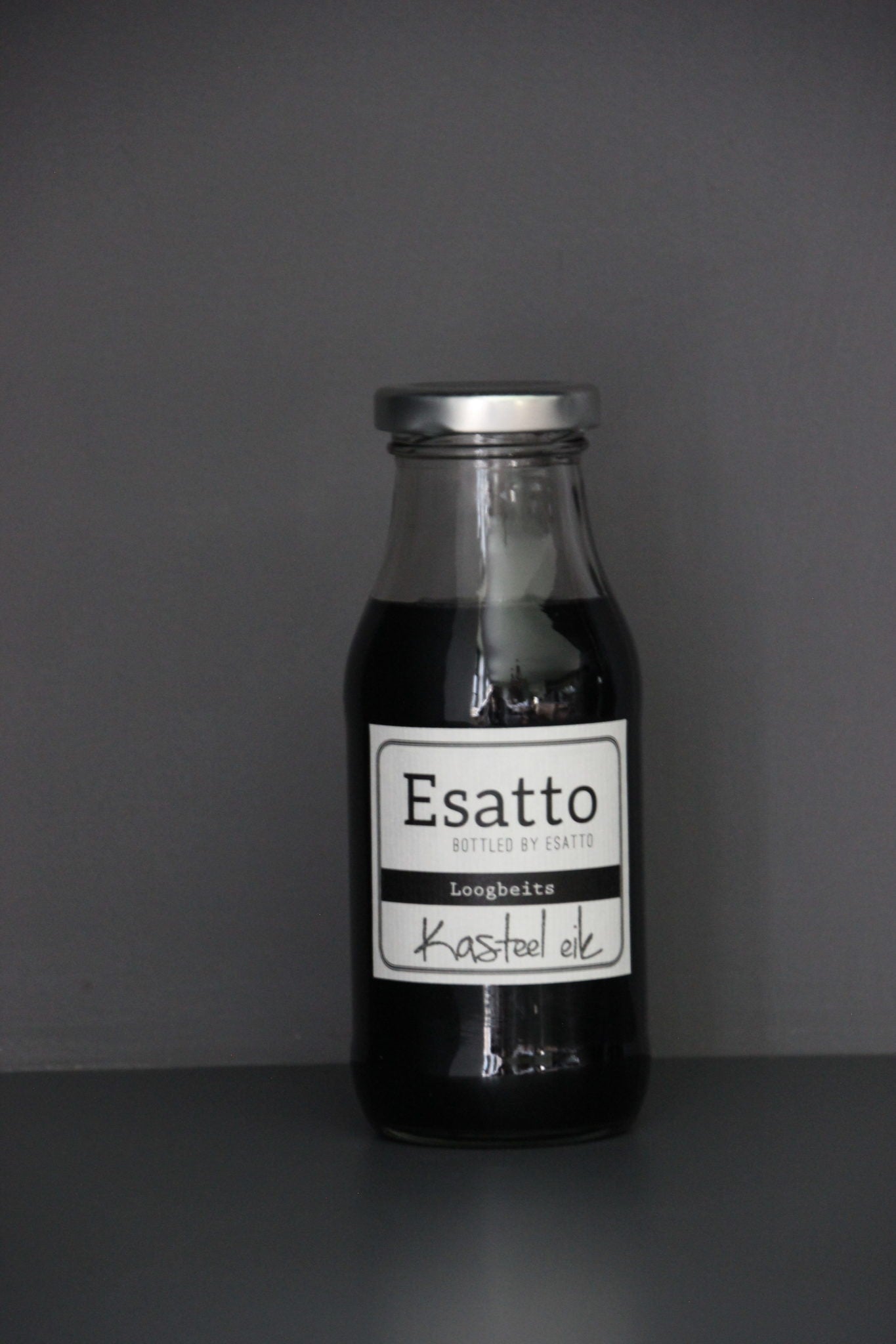 Esatto loogbeits kasteel eik