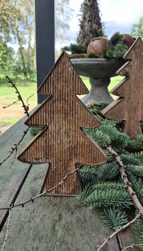Zinken kerstboom roest - 30 cm