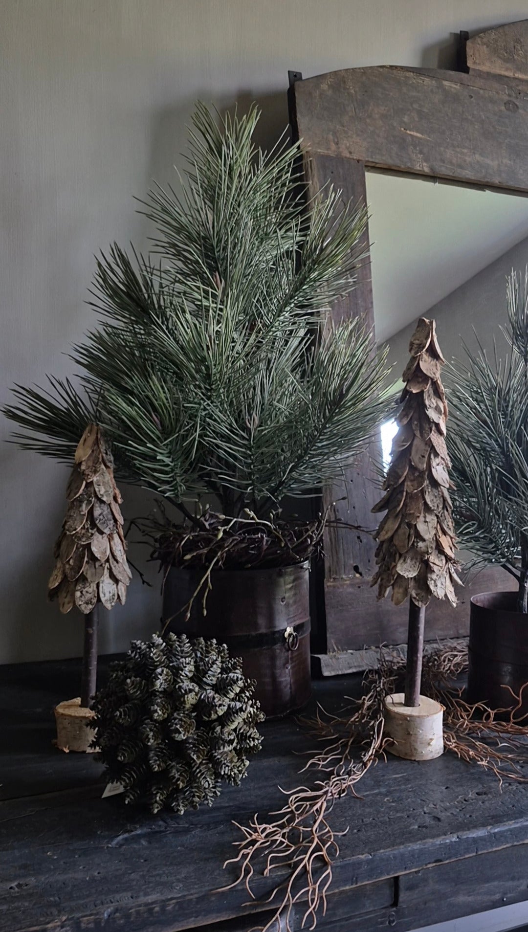 Vergrijsde pinus kunstboom 80 cm