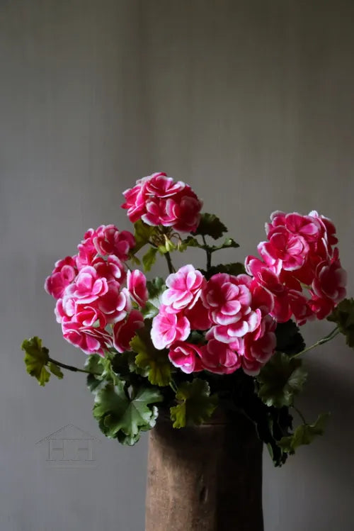 Französische Geranien-Kunstpflanze leuchtend rosa mit weiß - 36 cm - UV- und wasserbeständig